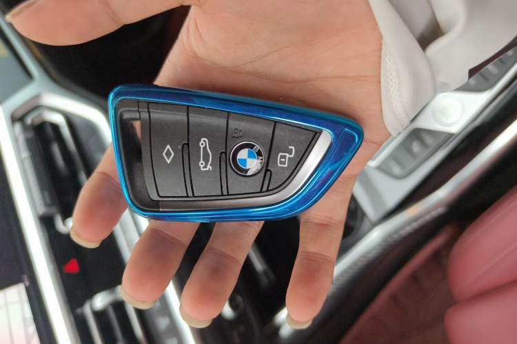 Used BMW 3 Series 2022 Restyled 320Li M Sport Package Vehicle Key
