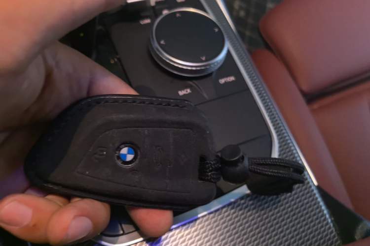Used BMW 3 Series 2022 Restyled 325Li M Sport Night Edition Package Vehicle Key