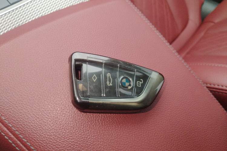 Used BMW 3 Series 2022 Restyled 325Li M Sport Night Edition Package Vehicle Key