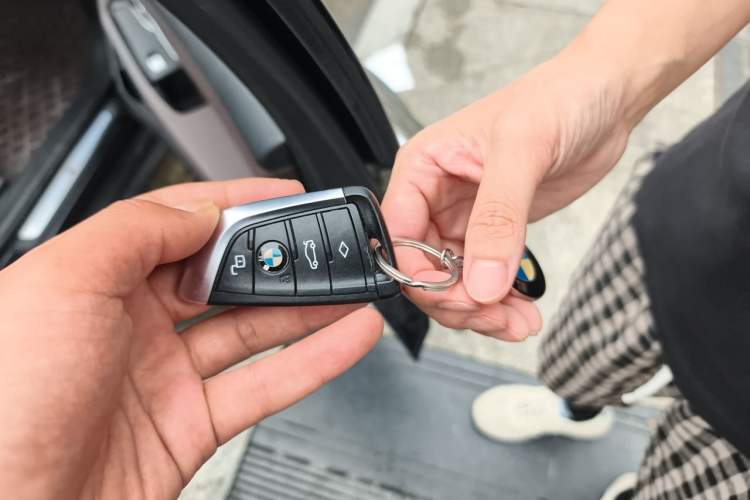Used BMW 3 Series 2022 320Li M Sport Package Vehicle Key