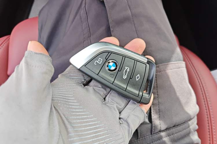 Used BMW 3 Series 2022 Revised 325i M Sport Night Edition Package Vehicle Key