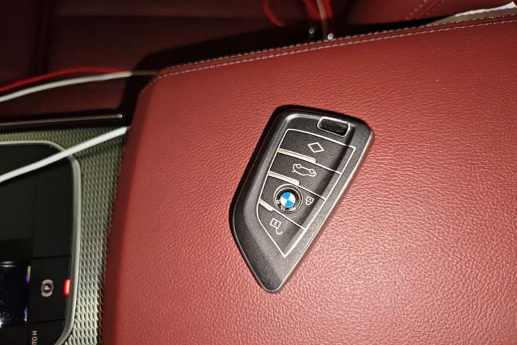 Used BMW 3 Series 2022 325Li M Sport Night Edition Package Vehicle Key