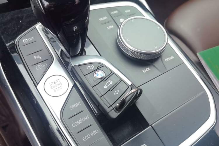 Used BMW 3 Series 2022 320Li M Sport Package Vehicle Key