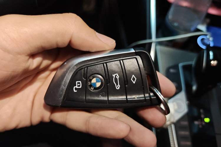 Used BMW 3 Series 2022 330i M Sport Night Edition Vehicle Key