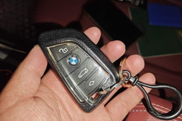 Used BMW 3 Series 2022 330i M Sport Night Edition Vehicle Key