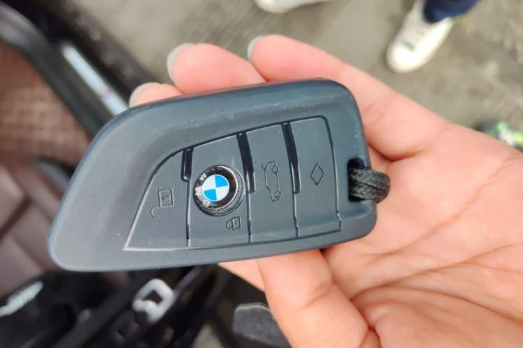 Used BMW 3 Series 2022 Updated 325Li M Sport Package Vehicle Key