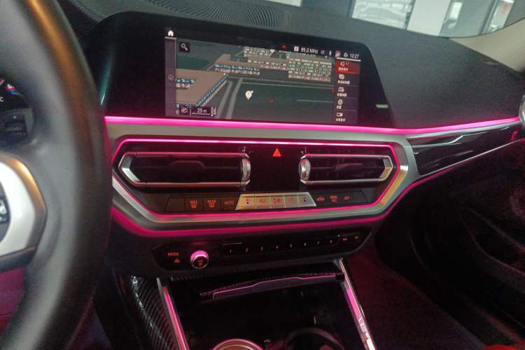 Used BMW 3 Series 2022 320Li M Sport Package Audio And AC Panel
