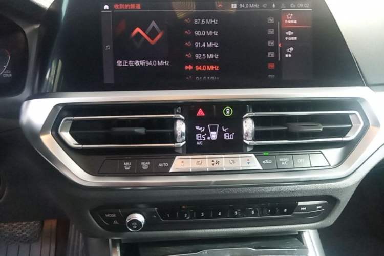 Used BMW 3 Series 2022 Updated 325i M Sport Package Audio And AC Panel