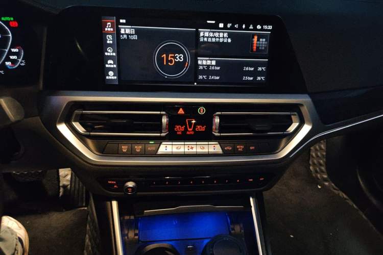 Used BMW 3 Series 2022 Restyled 325Li xDrive M Sport Package Audio And AC Panel