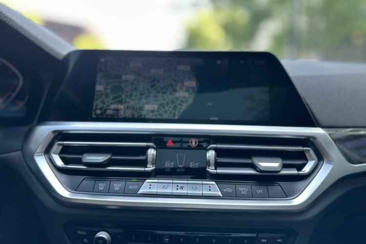 Used BMW 3 Series 2022 325Li M Sport Package Audio And AC Panel