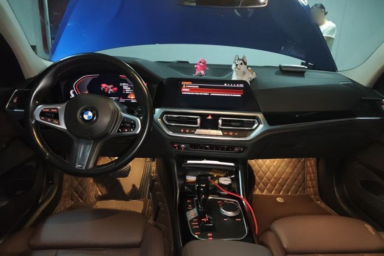 Used BMW 3 Series 2022 320Li M Sport Package Center Console