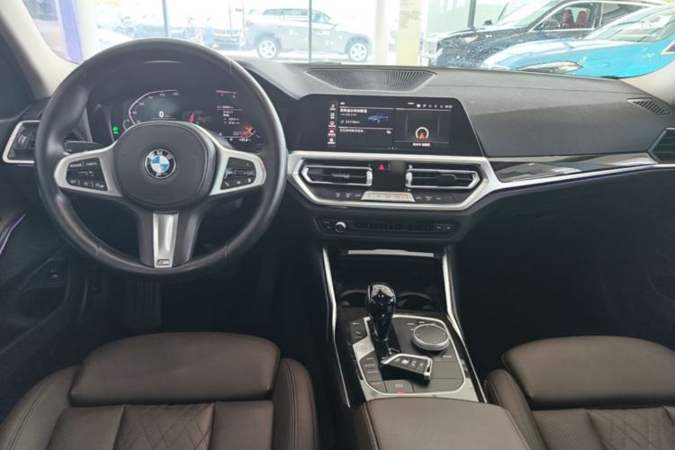 Used BMW 3 Series 2022 325Li M Sport Package Center Console