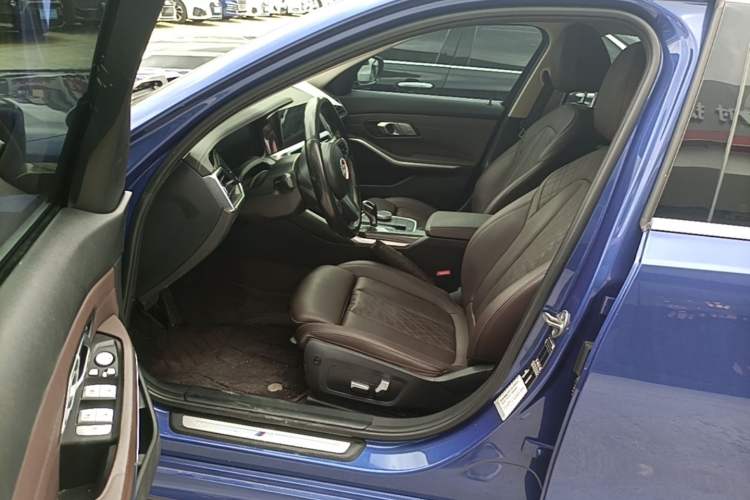 Used BMW 3 Series 2022 325Li M Sport Package Driver Seat