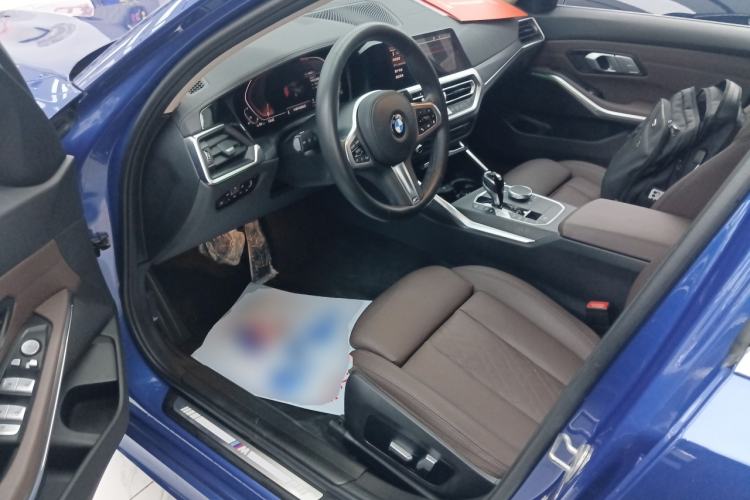 Used BMW 3 Series 2022 325i M Sport Package Driver Seat