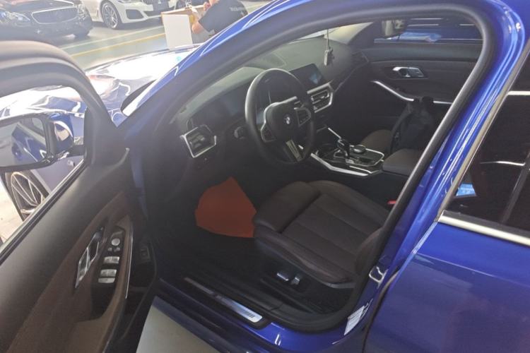Used BMW 3 Series 2022 Updated 325Li M Sport Package Driver Seat