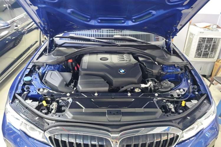 Used BMW 3 Series 2022 325Li M Sport Package Engine Bay