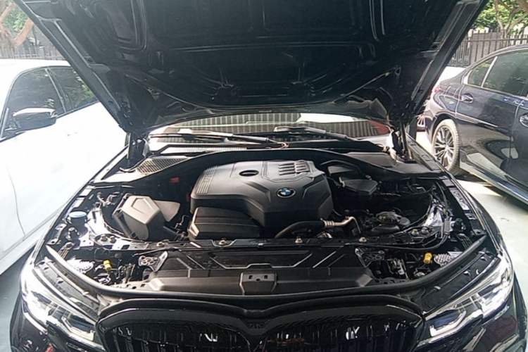 Used BMW 3 Series 2022 Updated 325i M Sport Package Engine Bay