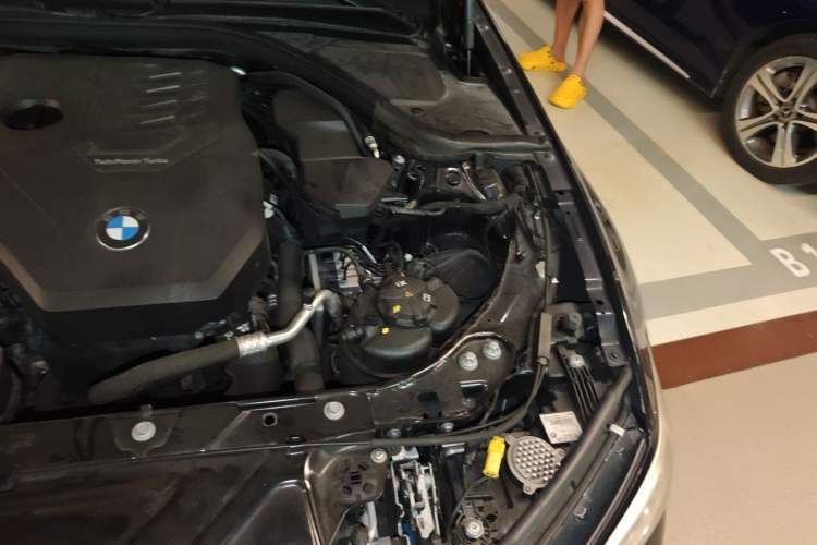 Used BMW 3 Series 2022 325Li M Sport Night Edition Package Engine Bay Left