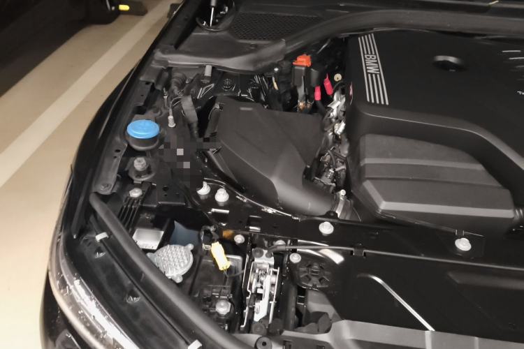 Used BMW 3 Series 2022 330i M Sport Night Edition Engine Bay Right