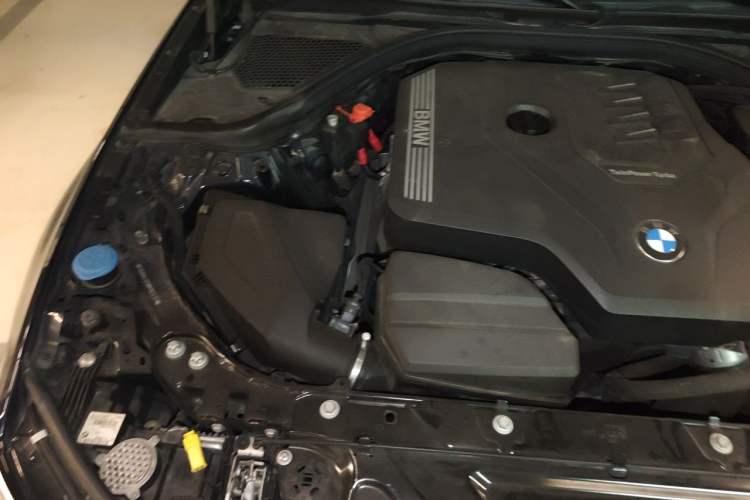 Used BMW 3 Series 2022 325Li M Sport Night Edition Package Engine Bay Right
