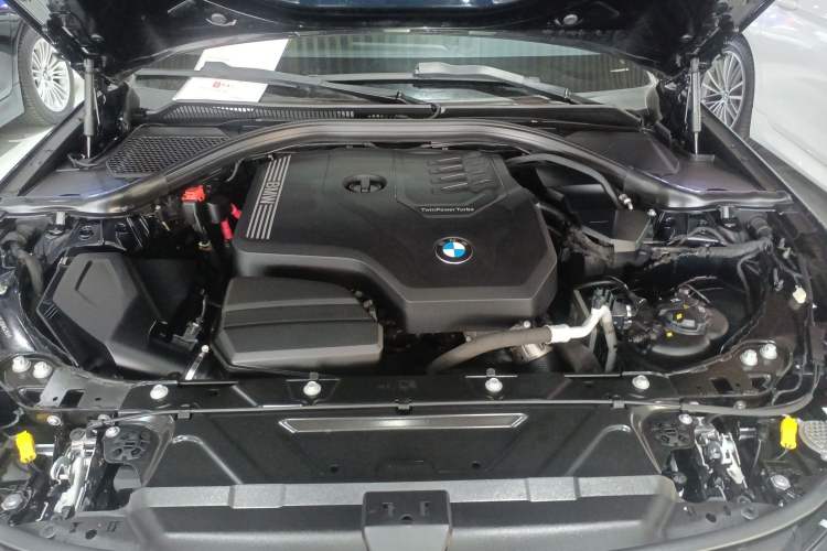 Used BMW 3 Series 2022 Restyled 320Li M Sport Package Engine Bay