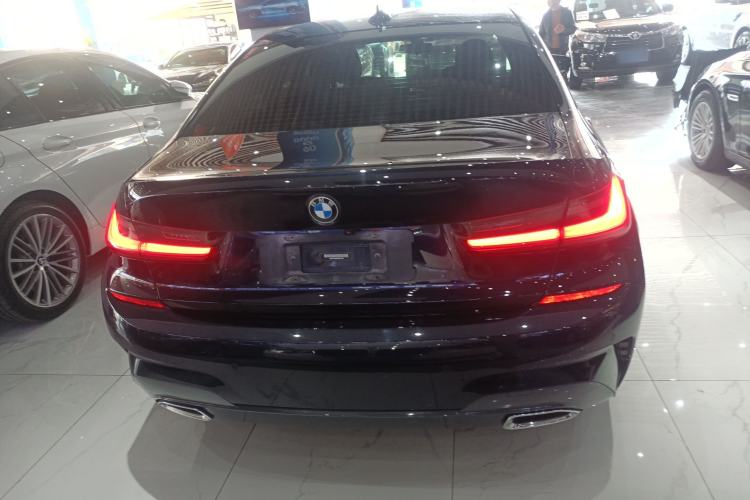 Used BMW 3 Series 2022 Restyled 320Li M Sport Package Exterior 4