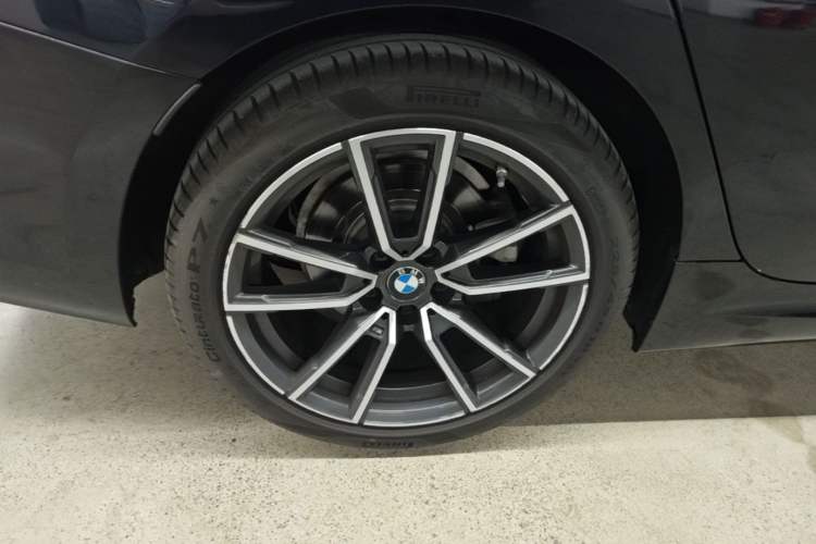 Used BMW 3 Series 2022 325Li M Sport Package Exterior 5