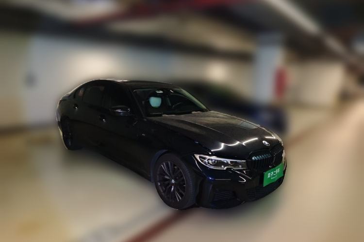 Used BMW 3 Series 2022 325Li M Sport Night Edition Package Front Right 45 Deg