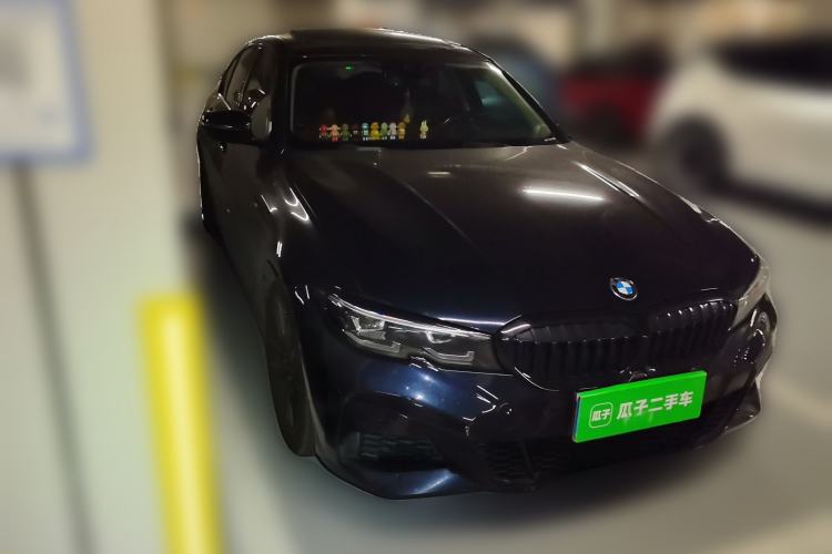 Used BMW 3 Series 2022 325i M Sport Package Front Right 45 Deg