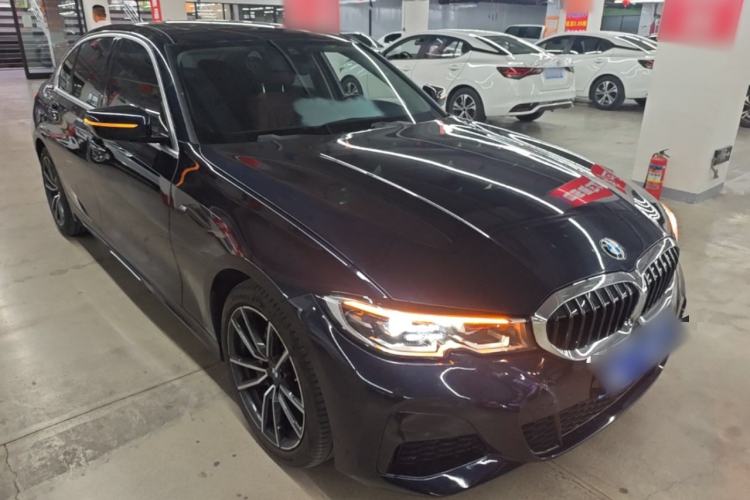 Used BMW 3 Series 2022 325Li M Sport Package Front Right 45 Deg