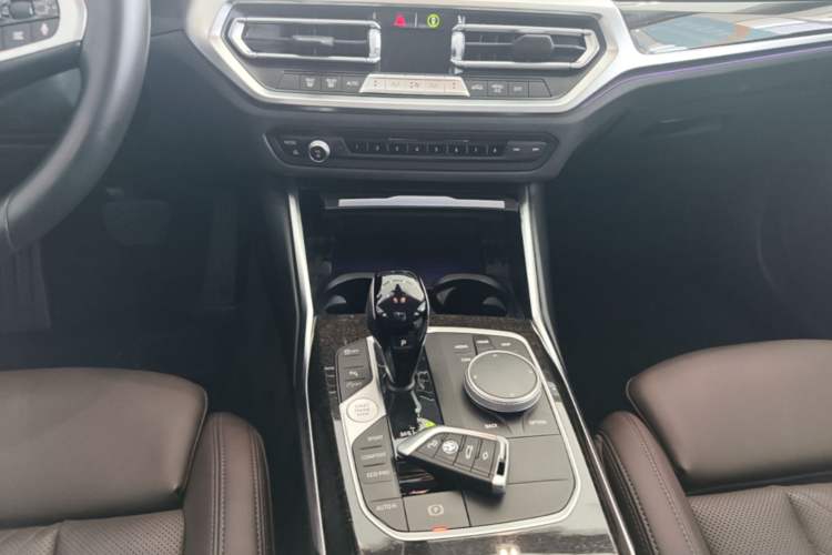 Used BMW 3 Series 2022 325Li M Sport Package Gear Lever