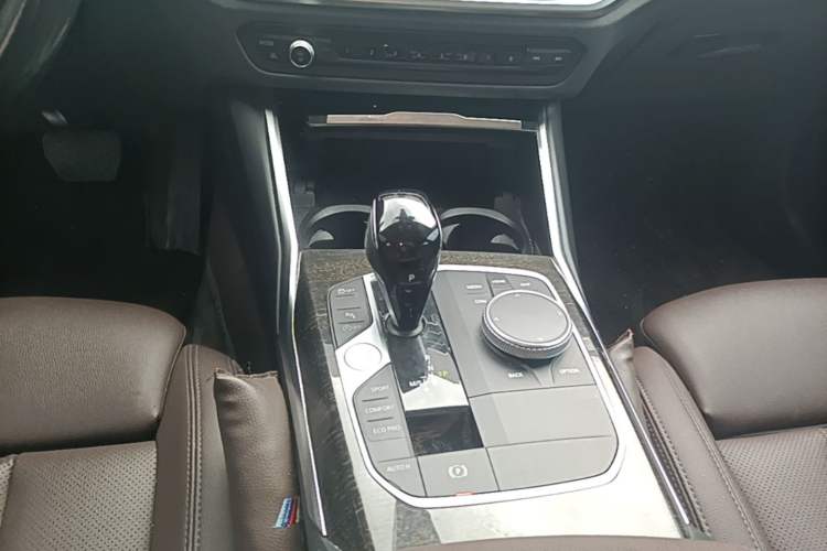Used BMW 3 Series 2022 325Li M Sport Package Gear Lever