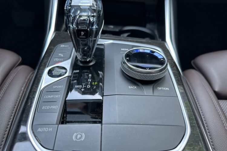 Used BMW 3 Series 2022 325Li M Sport Package Gear Lever