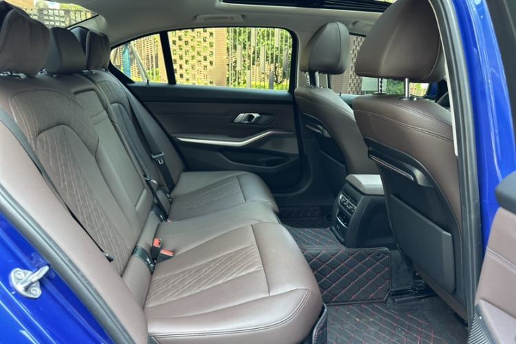 Used BMW 3 Series 2022 325Li M Sport Package Interior 11