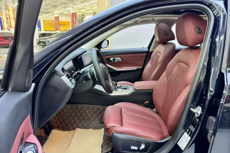 Used BMW 3 Series 2022 325Li M Sport Night Edition Package Interior 2