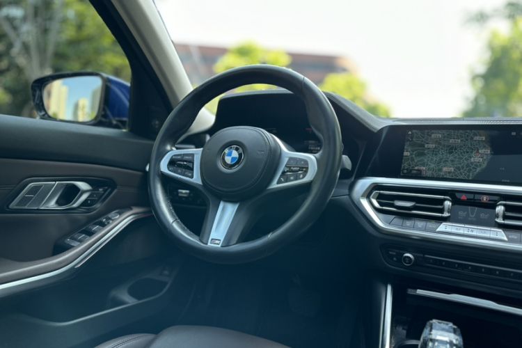 Used BMW 3 Series 2022 325Li M Sport Package Interior 2