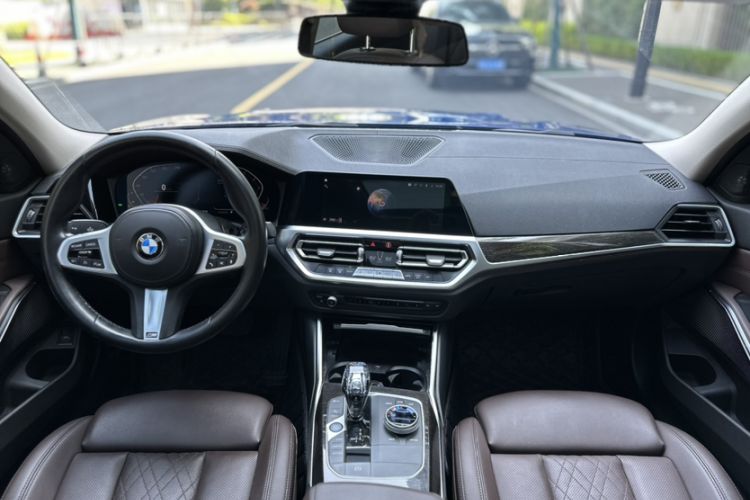 Used BMW 3 Series 2022 325Li M Sport Package Interior 3