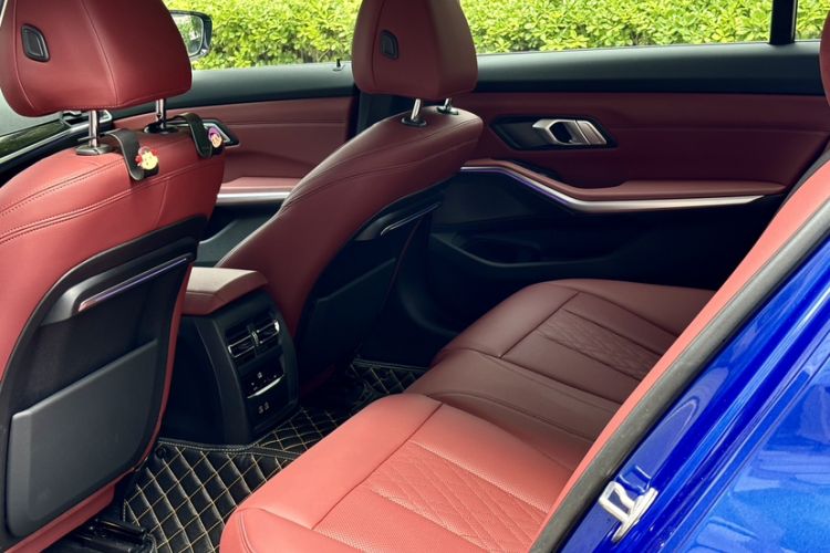 Used BMW 3 Series 2022 325Li M Sport Package Interior 6