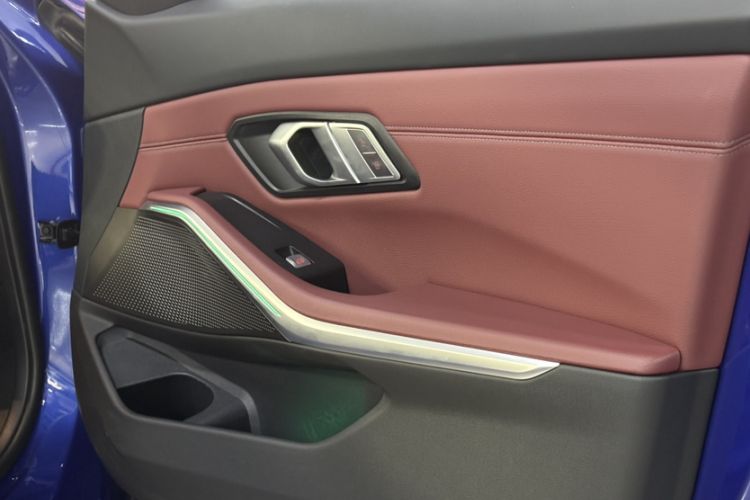 Used BMW 3 Series 2022 325Li M Sport Package Interior 7