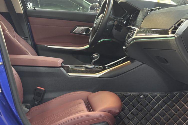 Used BMW 3 Series 2022 325Li M Sport Package Interior 9