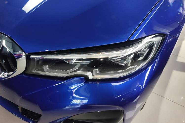 Used BMW 3 Series 2022 325Li M Sport Package Left Front Headlight