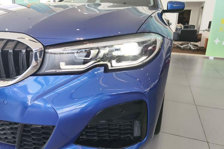 Used BMW 3 Series 2022 325Li M Sport Package Left Front Headlight