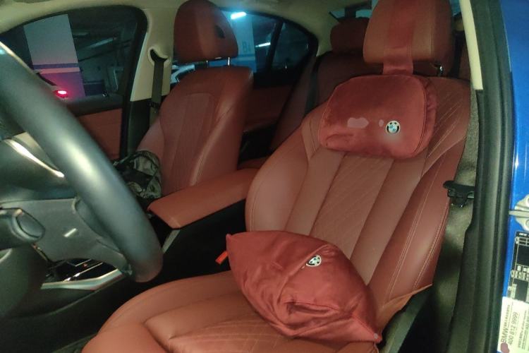 Used BMW 3 Series 2022 320Li M Sport Package Left Front Seat