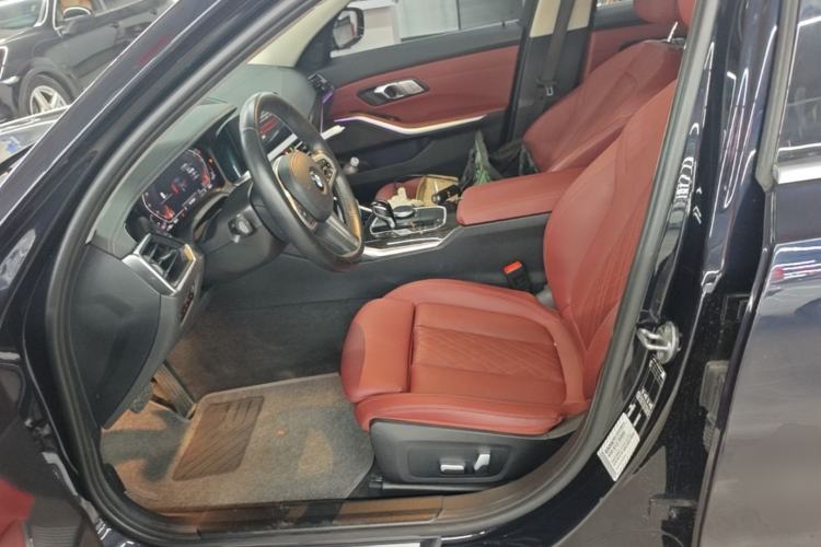Used BMW 3 Series 2022 325Li M Sport Package Left Front Seat