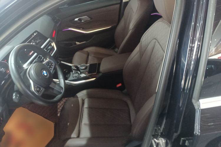 Used BMW 3 Series 2022 Restyled 320Li M Sport Package Left Front Seat