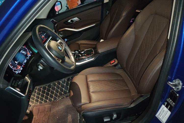 Used BMW 3 Series 2022 325Li M Sport Package Left Front Seat