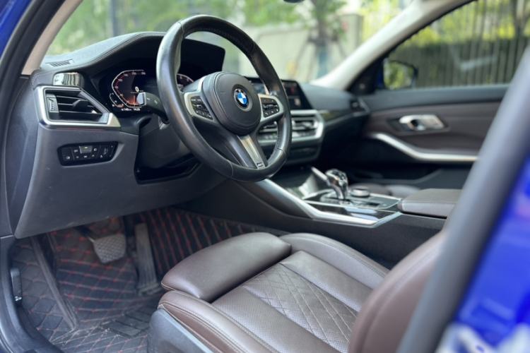 Used BMW 3 Series 2022 325Li M Sport Package Left Front Seat