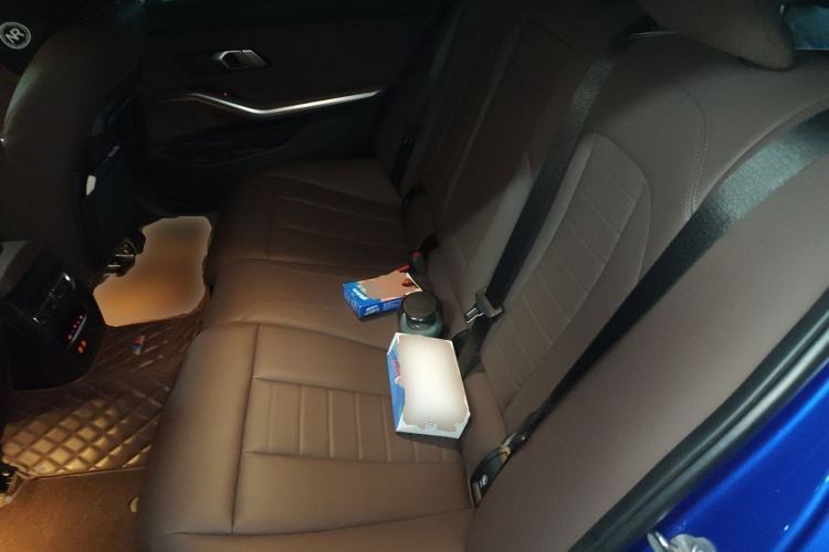 Used BMW 3 Series 2022 320Li M Sport Package Left Rear Seat