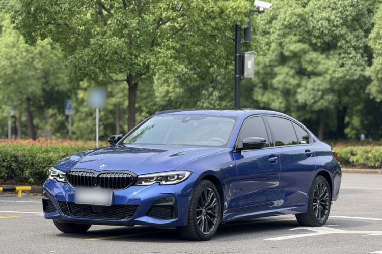 Used BMW 3 Series 2022 Restyled 330Li xDrive M Sport Night Edition Package Guazi used car, China used car export, Used car for sale, Used cars, Cheapest cars for sale