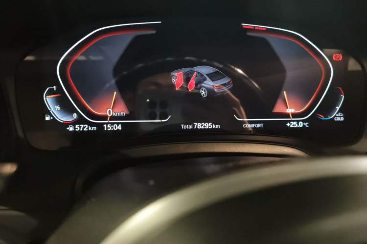 Used BMW 3 Series 2022 330i M Sport Night Edition Odometer Close Up